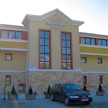 Otel Seapark Homes Neshkov